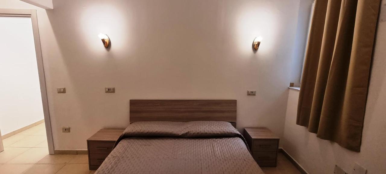 Appartamento Indipendente Carlo Cagliari Exteriör bild