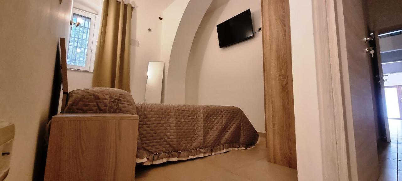 Appartamento Indipendente Carlo Cagliari Exteriör bild